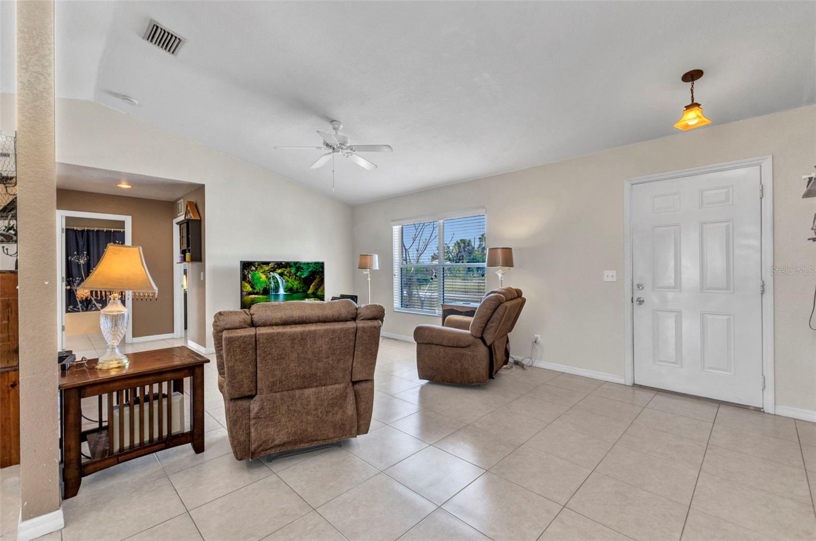 Image 5 of 38 For 6344 Hera Street