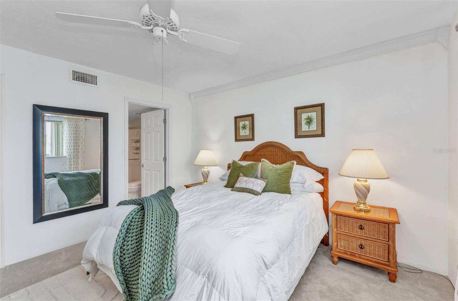 Image 17 of 42 For 12274 Egret Circle 2607