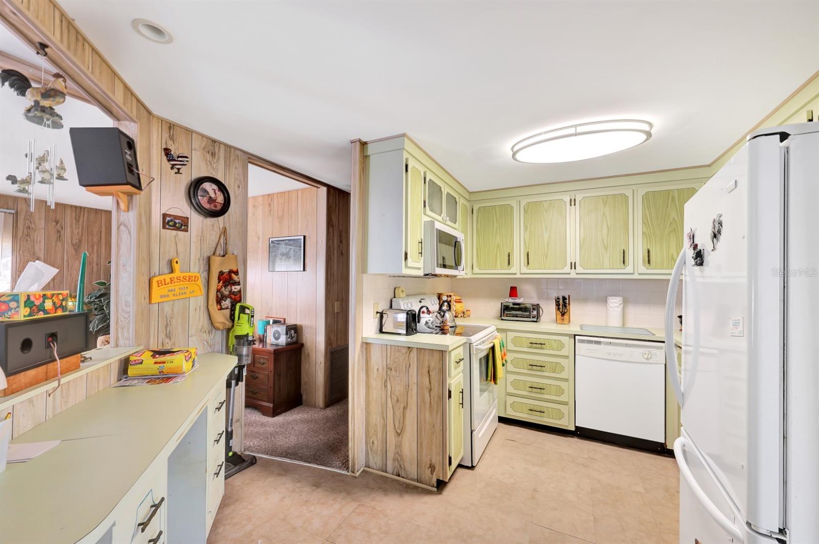 Image 16 of 92 For 2100 Kings Highway 288