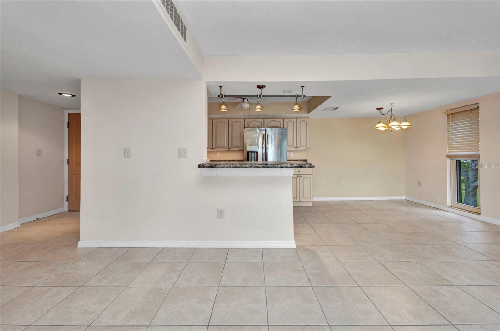 Image 13 of 100 For 25188 Marion Avenue A206