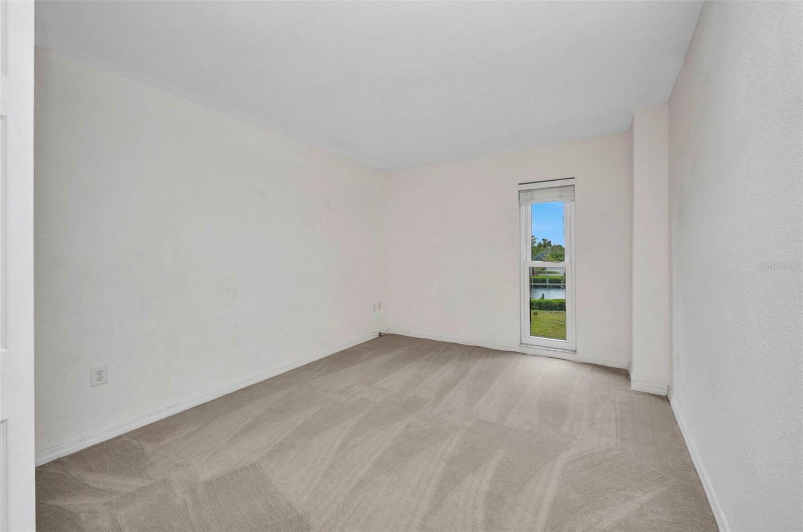 Image 17 of 100 For 25188 Marion Avenue A206