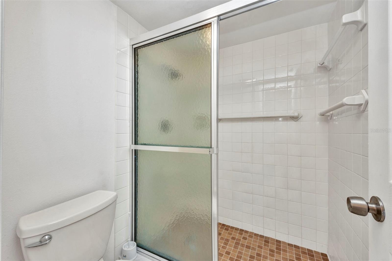 Image 30 of 100 For 25188 Marion Avenue A206