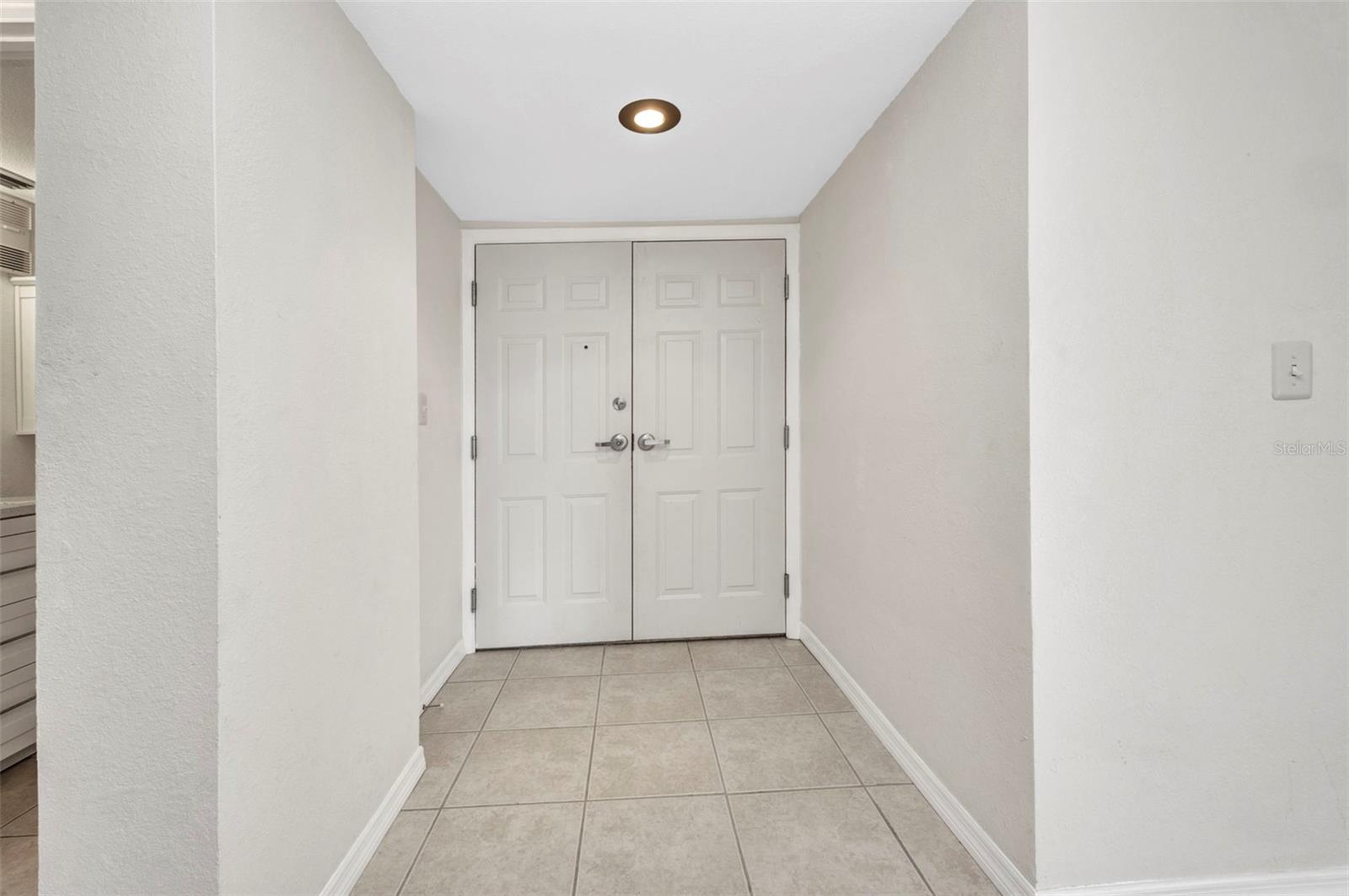 Image 6 of 100 For 25188 Marion Avenue A206