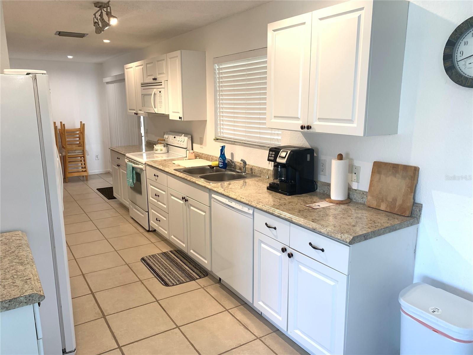 Image 7 of 21 For 6728 Thorman Road