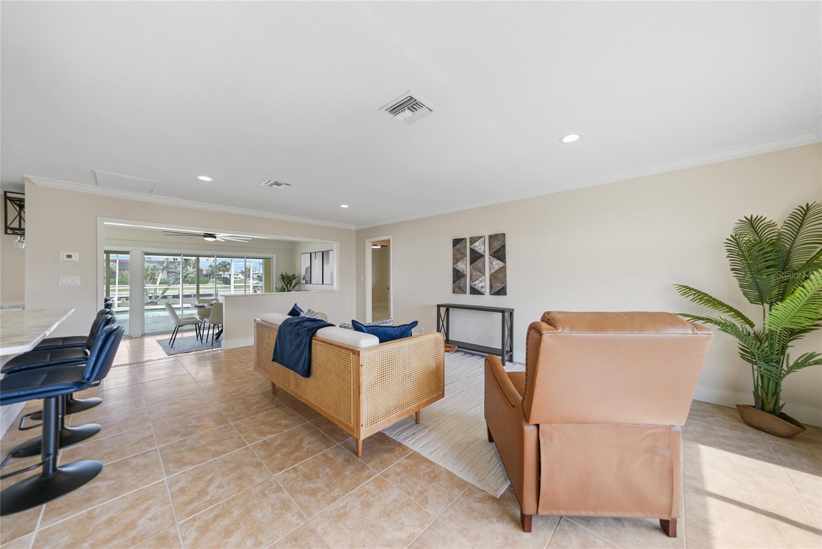 Image 13 of 45 For 530 Matares Drive