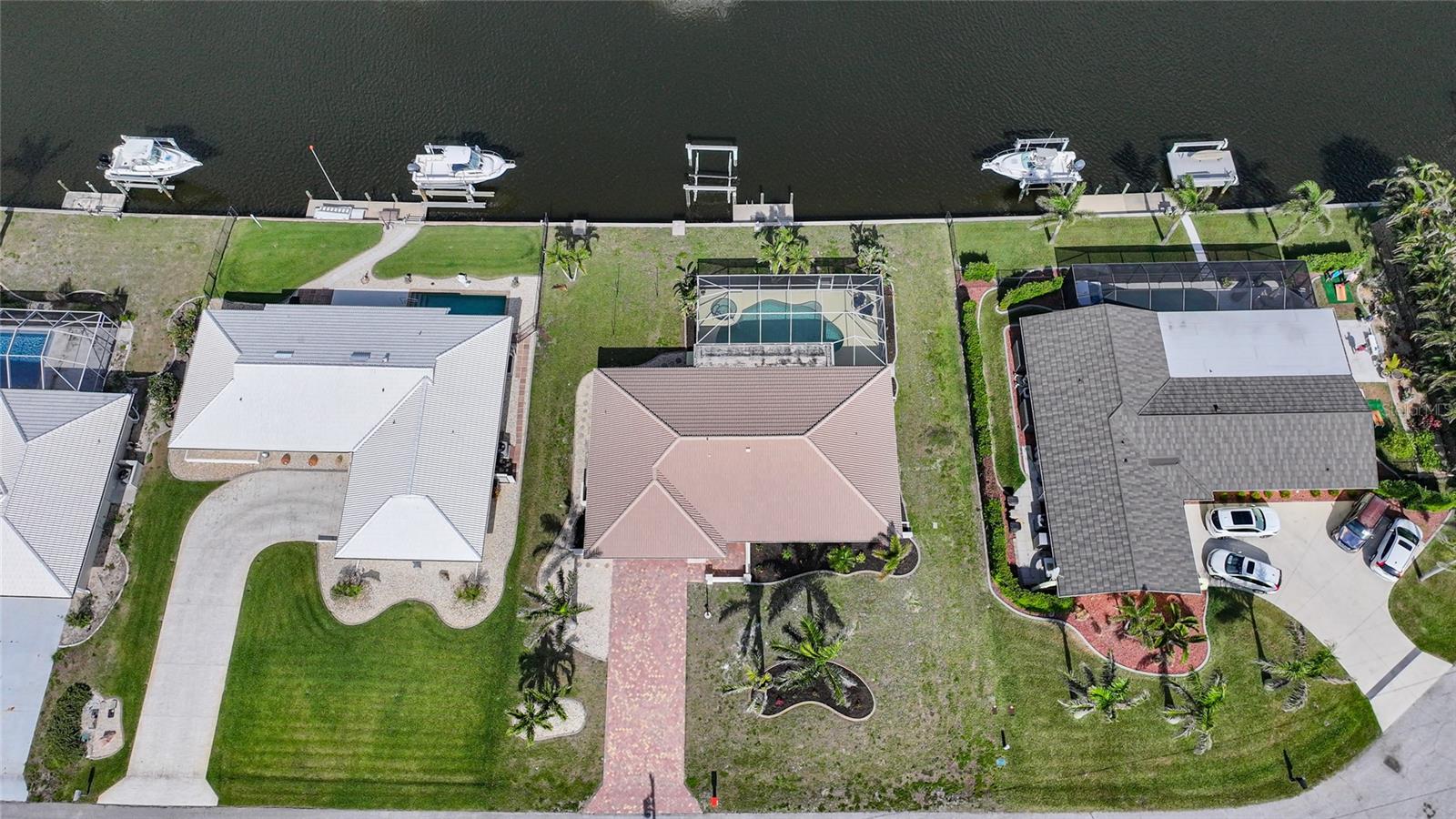 Image 35 of 45 For 530 Matares Drive