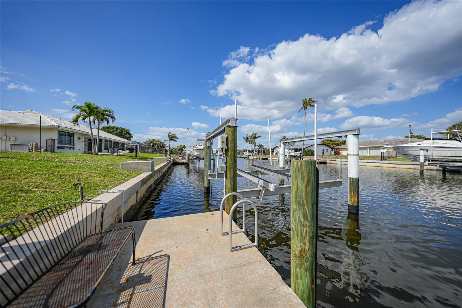 Image 41 of 45 For 530 Matares Drive