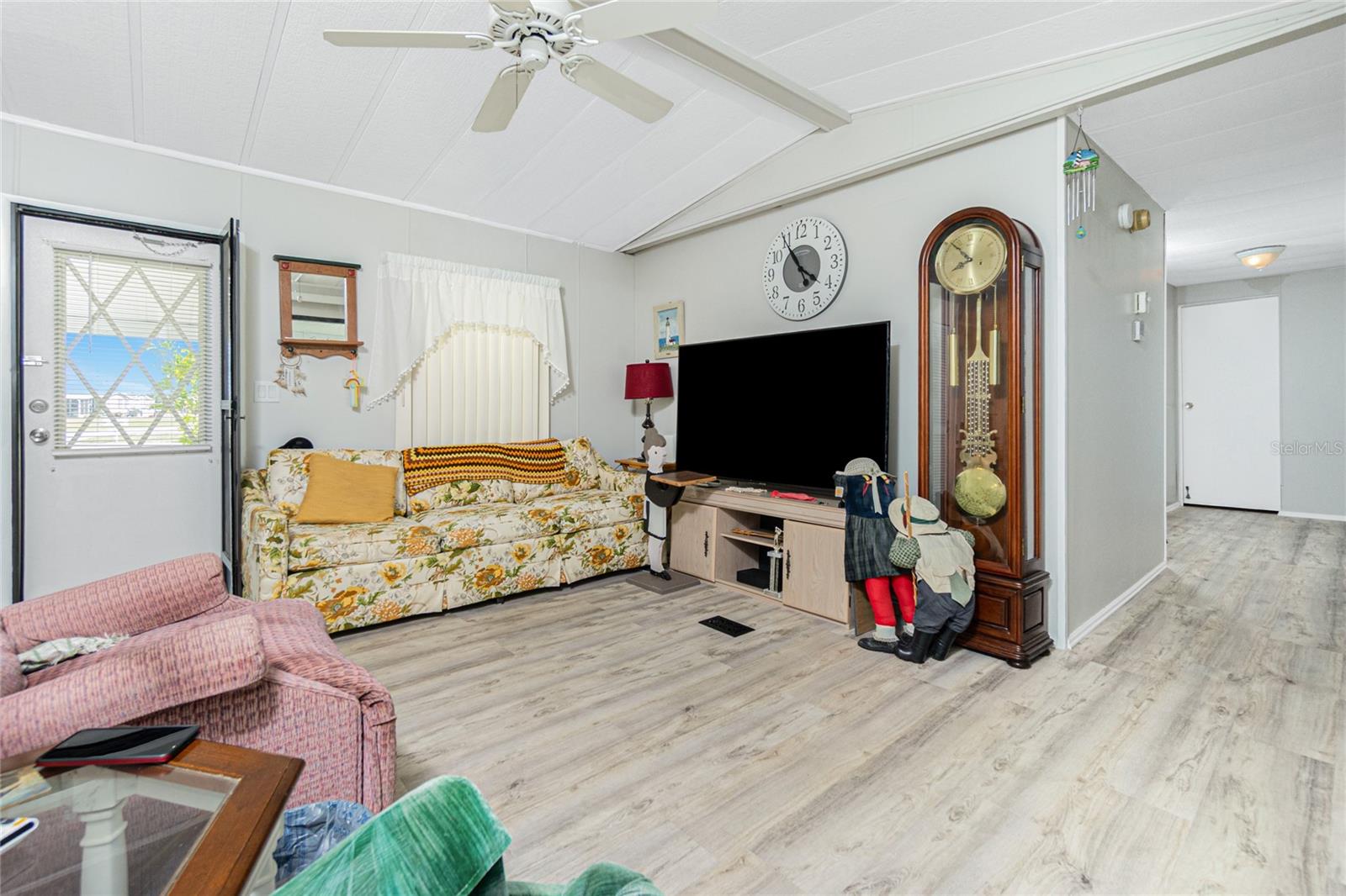 Image 12 of 46 For 7369 Candace Lane