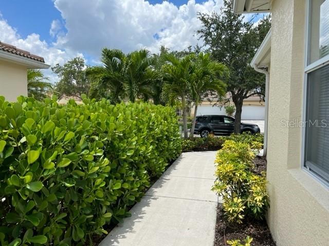 Image 27 of 54 For 3181 Matecumbe Key Road 34
