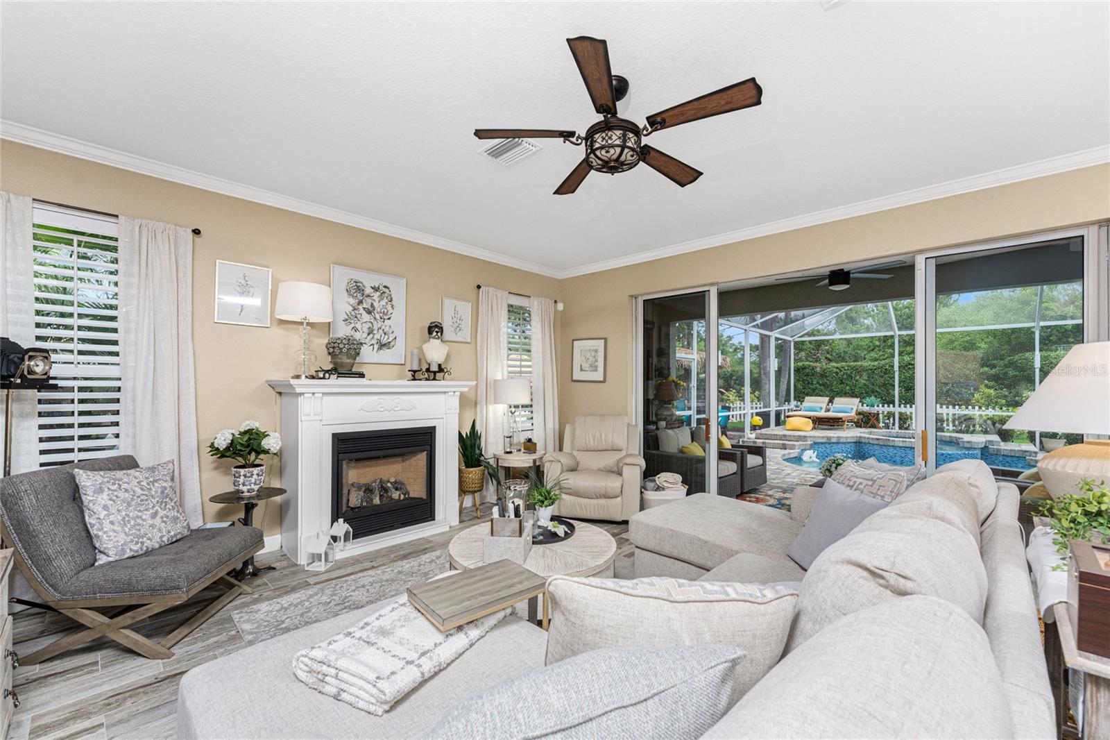 Image 17 of 91 For 1814 Pinyon Pine Drive