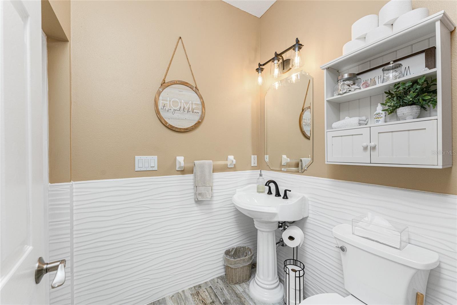 Image 45 of 91 For 1814 Pinyon Pine Drive