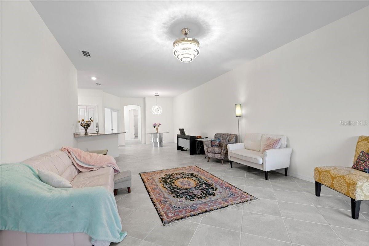 Image 12 of 24 For 2112 Bonito Way