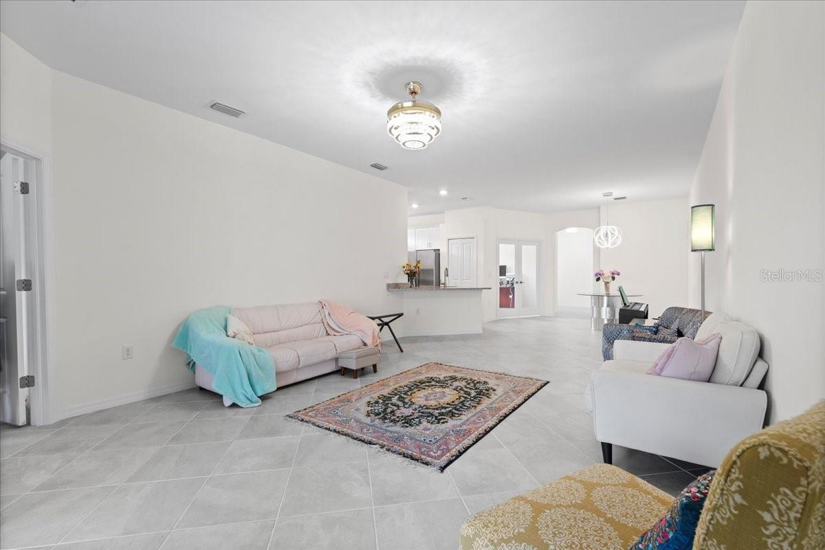 Image 13 of 24 For 2112 Bonito Way