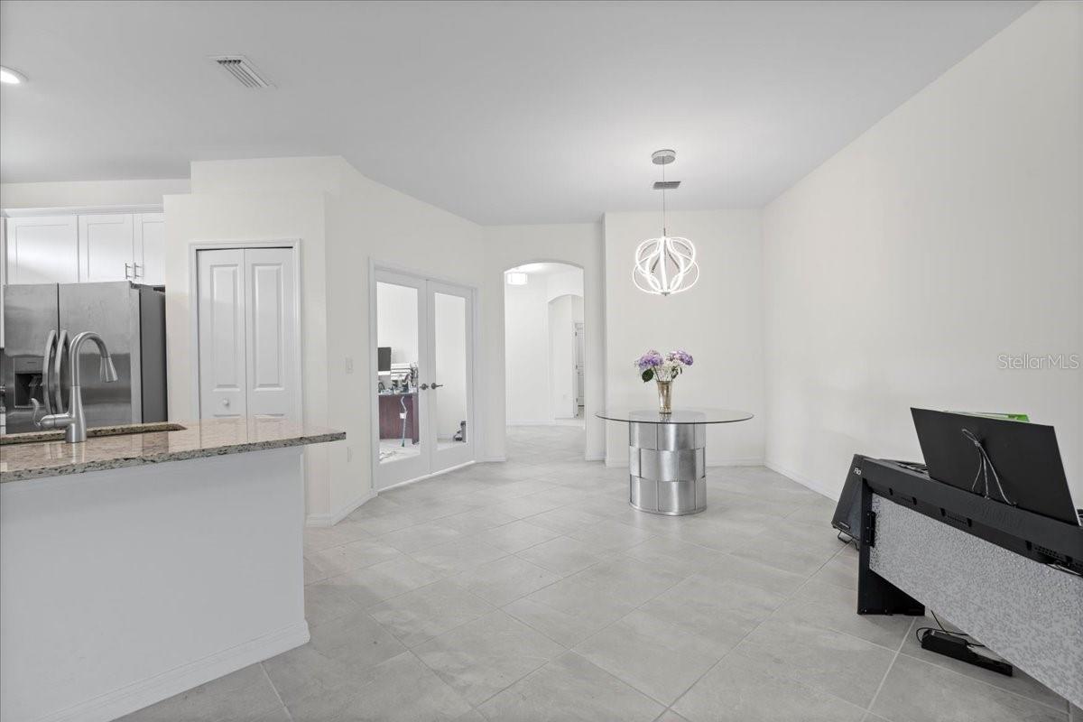 Image 8 of 24 For 2112 Bonito Way