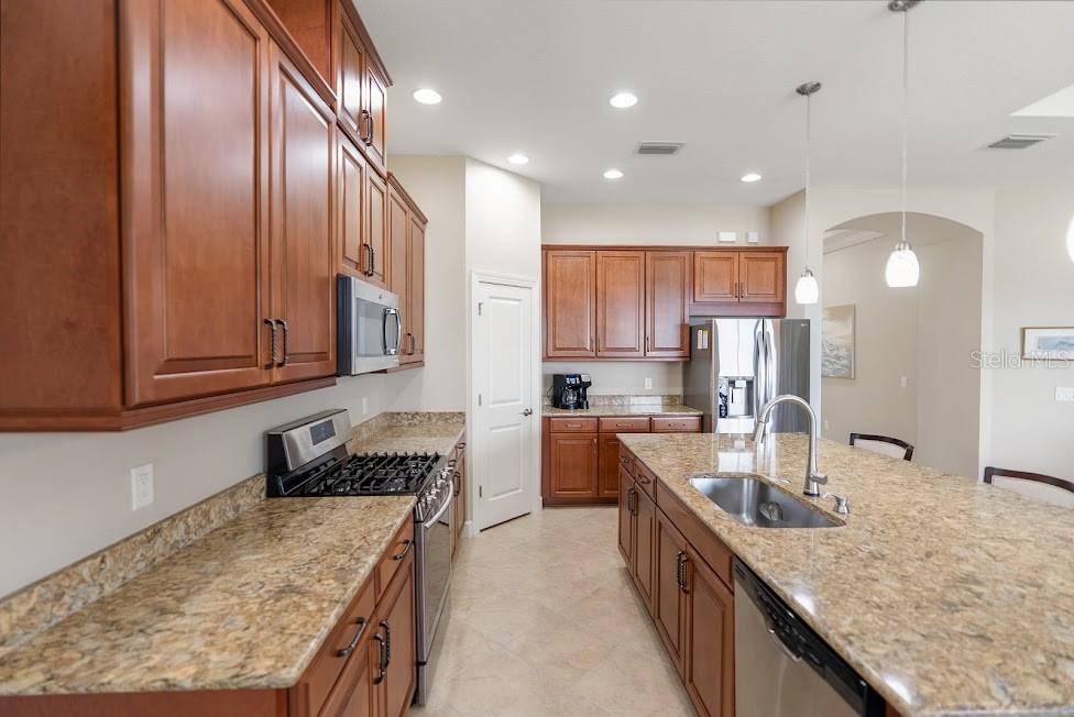 Image 11 of 49 For 8725 Amaretto Avenue