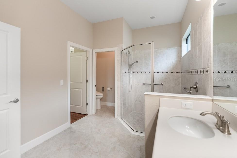 Image 17 of 49 For 8725 Amaretto Avenue