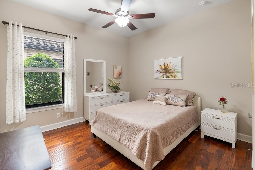 Image 21 of 49 For 8725 Amaretto Avenue