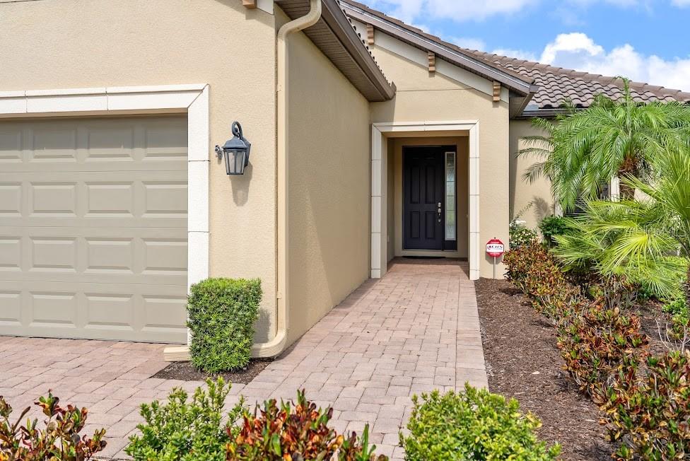 Image 35 of 49 For 8725 Amaretto Avenue