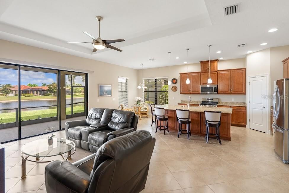 Image 6 of 49 For 8725 Amaretto Avenue