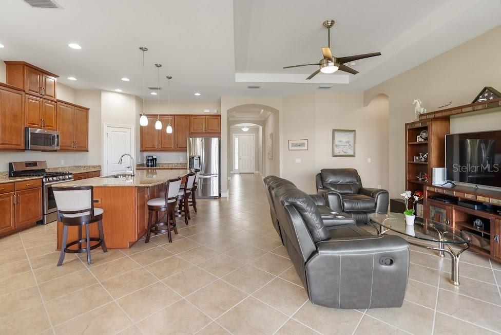 Image 8 of 49 For 8725 Amaretto Avenue