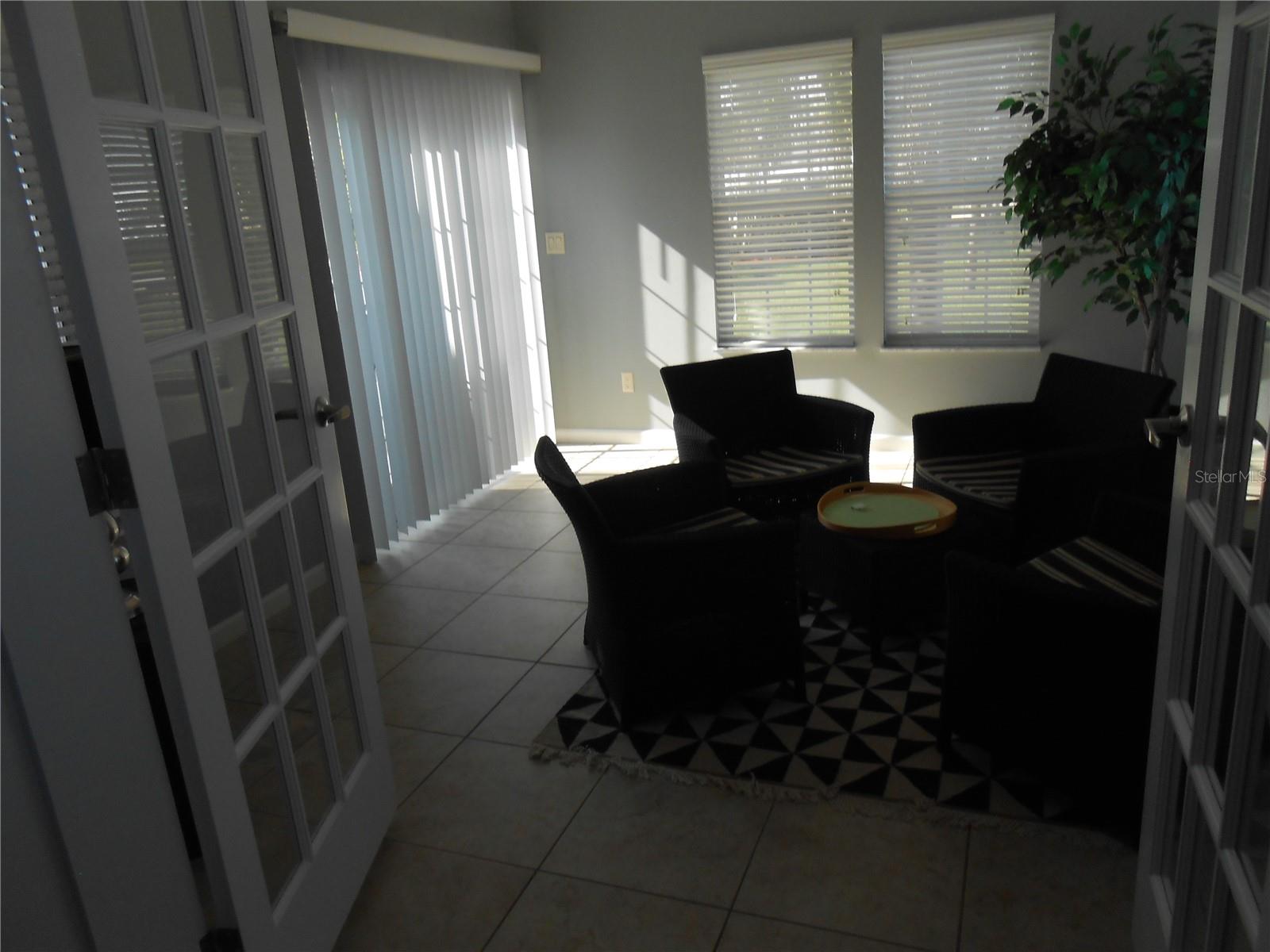 Image 11 of 15 For 2 Emden Circle