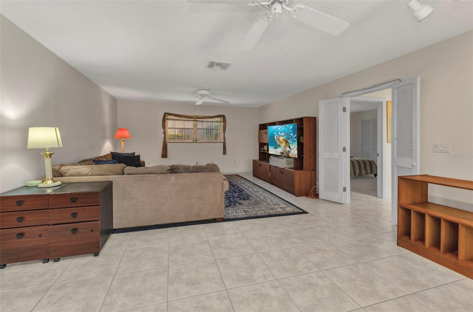 Image 20 of 46 For 3824 Aves Island Court