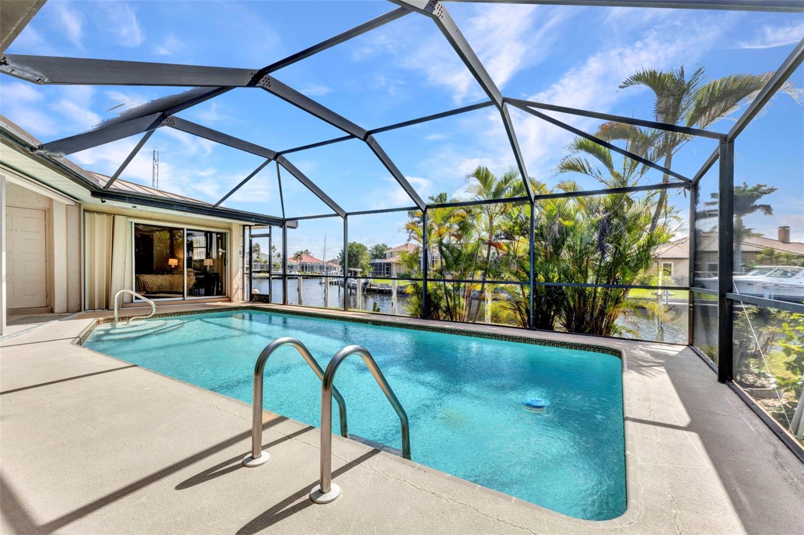 Image 32 of 46 For 3824 Aves Island Court