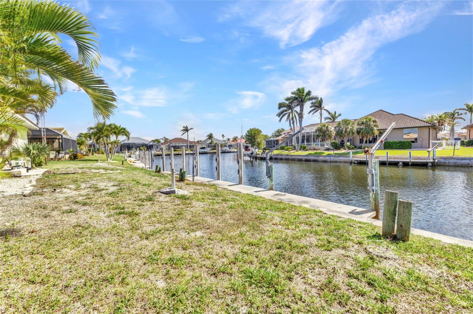 Image 34 of 46 For 3824 Aves Island Court