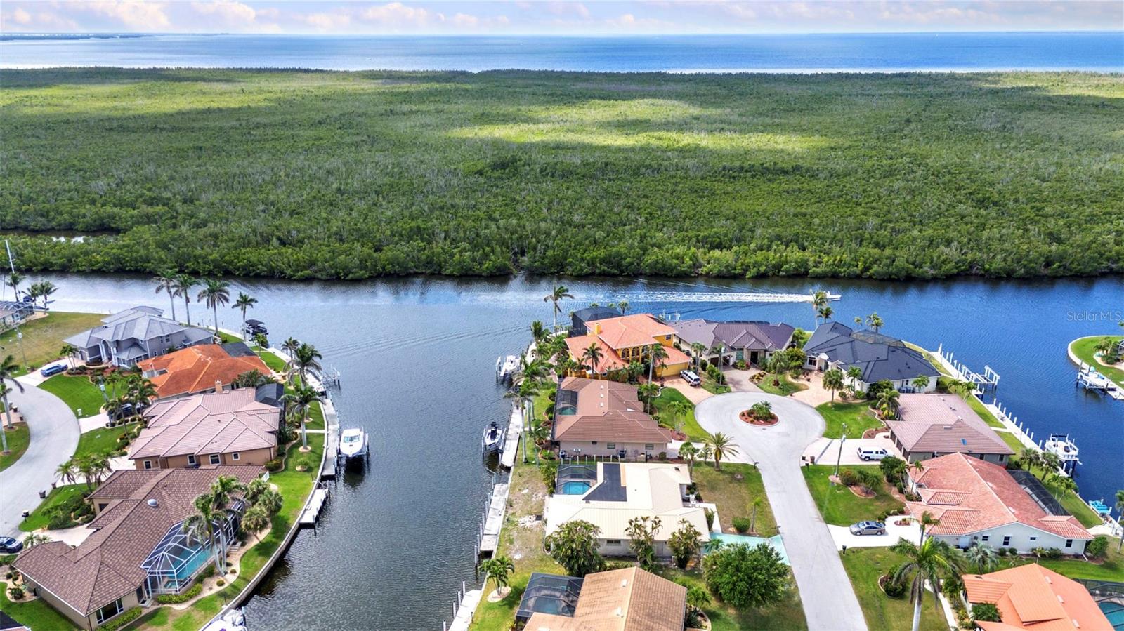 Image 44 of 46 For 3824 Aves Island Court