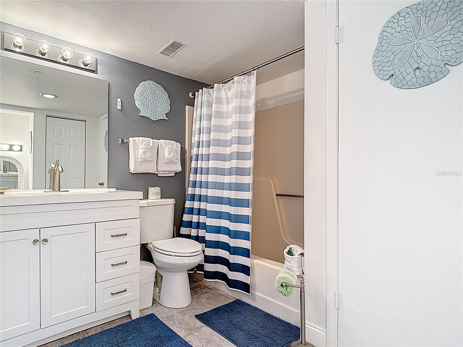 Image 24 of 40 For 8701 Estero Boulevard 501
