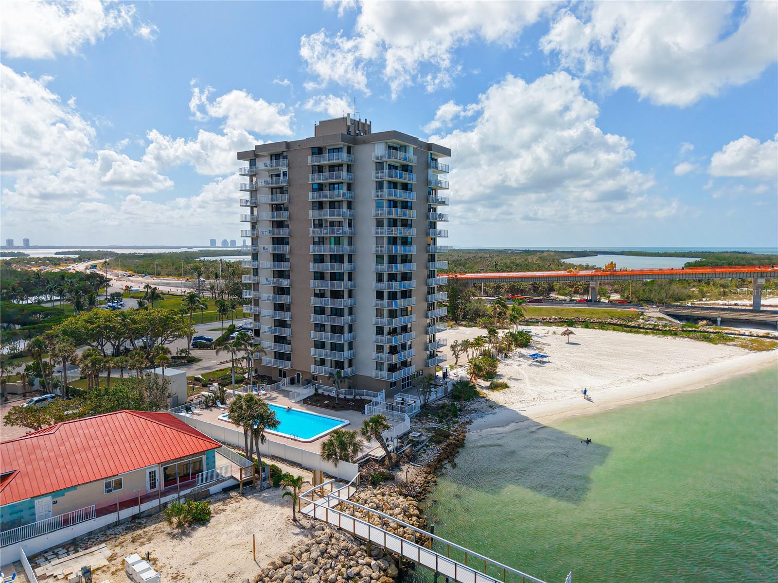 Image 34 of 40 For 8701 Estero Boulevard 501