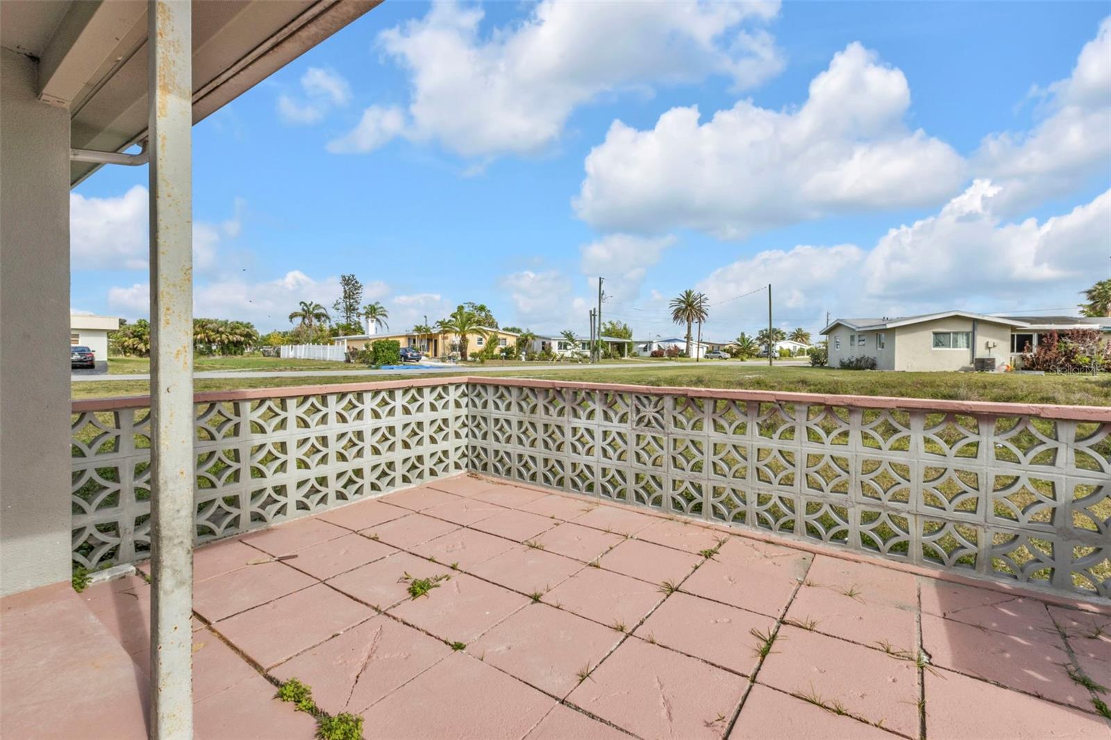 Image 15 of 23 For 21242 Coulton Avenue