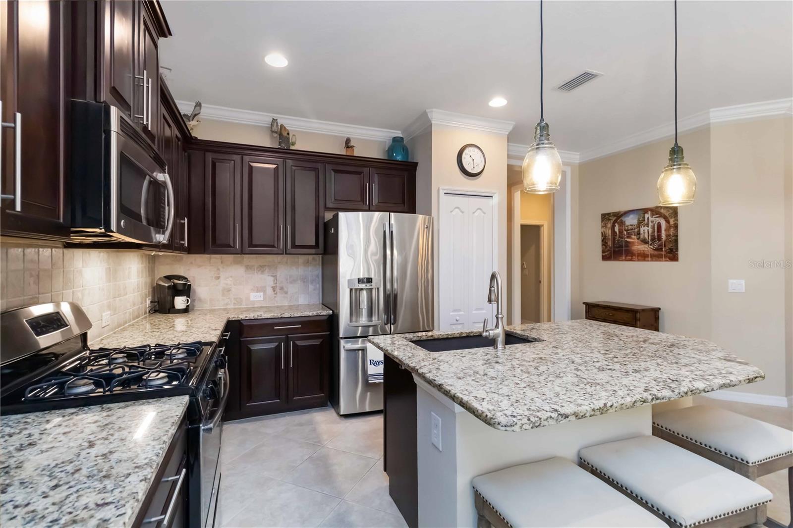 Image 17 of 68 For 1230 Collier Place