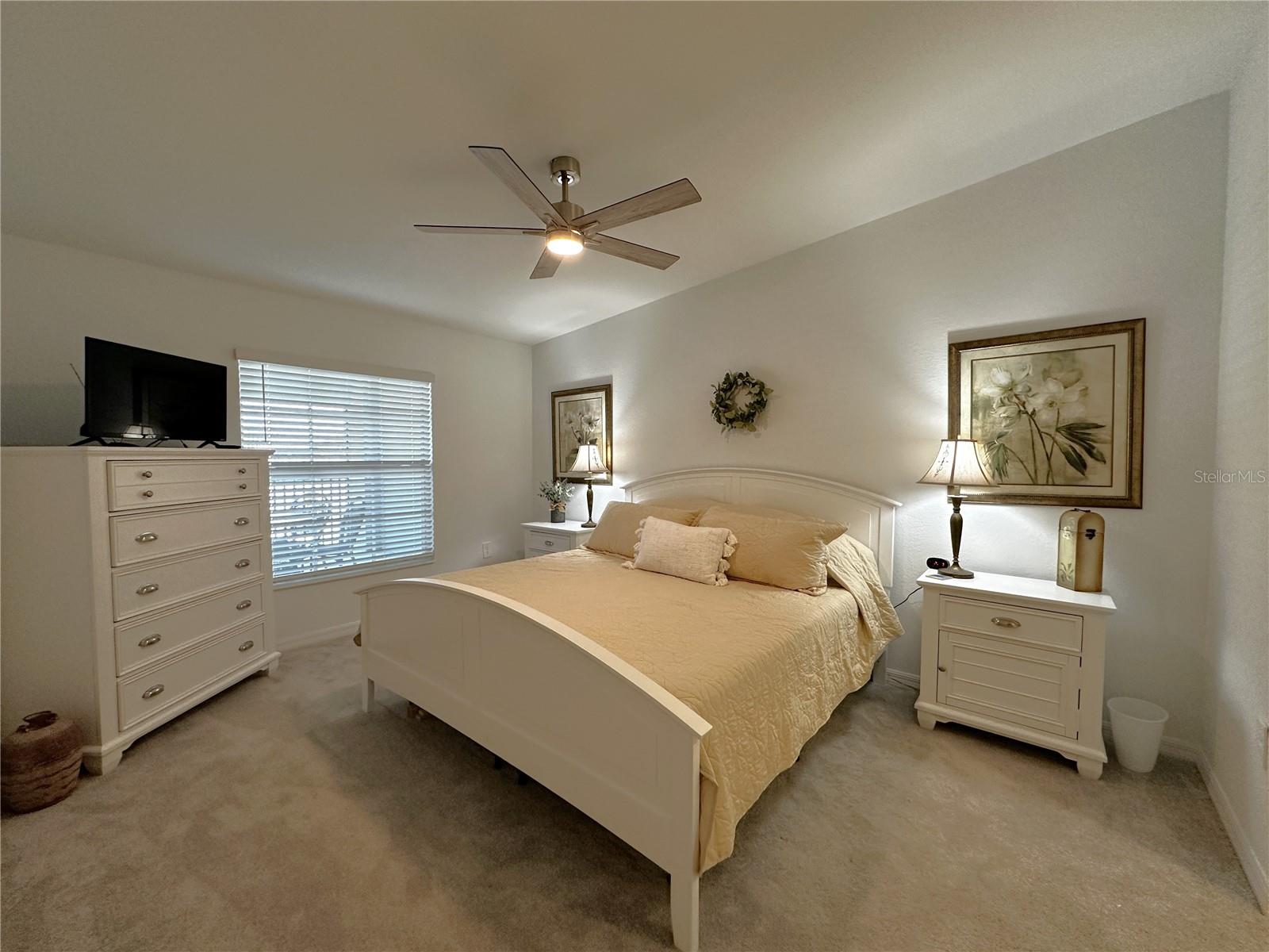 Image 12 of 53 For 14241 Heritage Landing Boulevard 1823