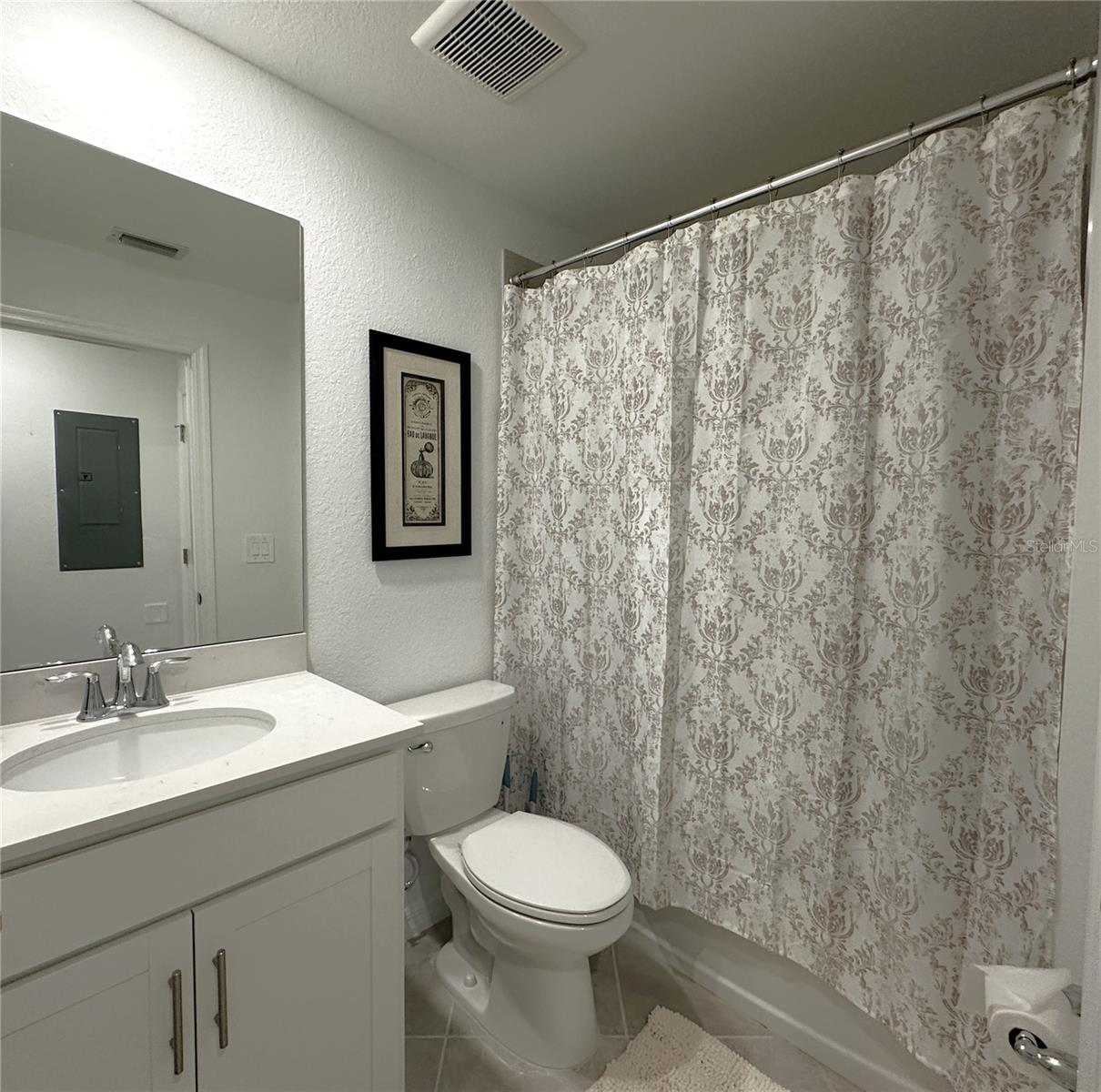 Image 18 of 53 For 14241 Heritage Landing Boulevard 1823