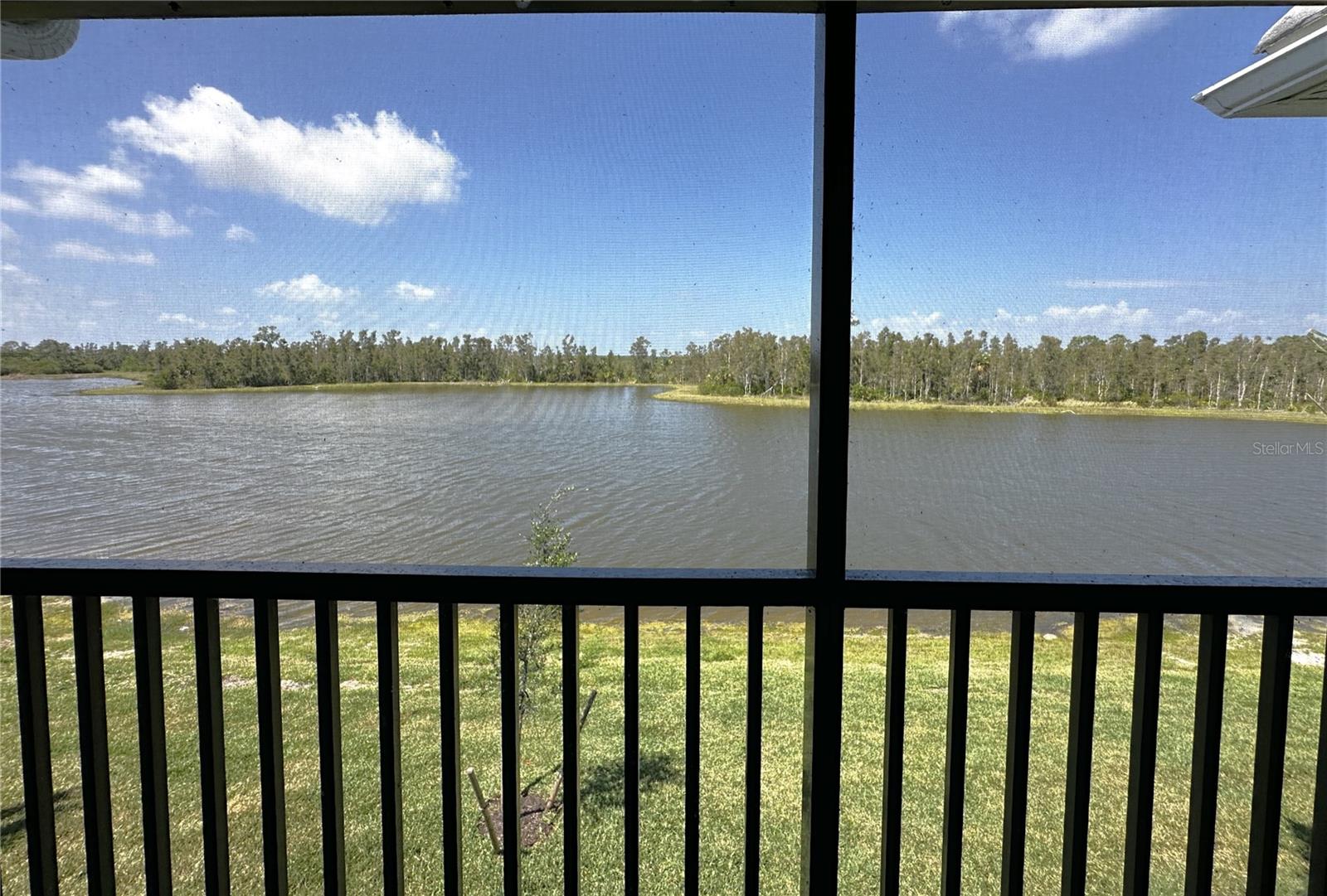 Image 2 of 53 For 14241 Heritage Landing Boulevard 1823