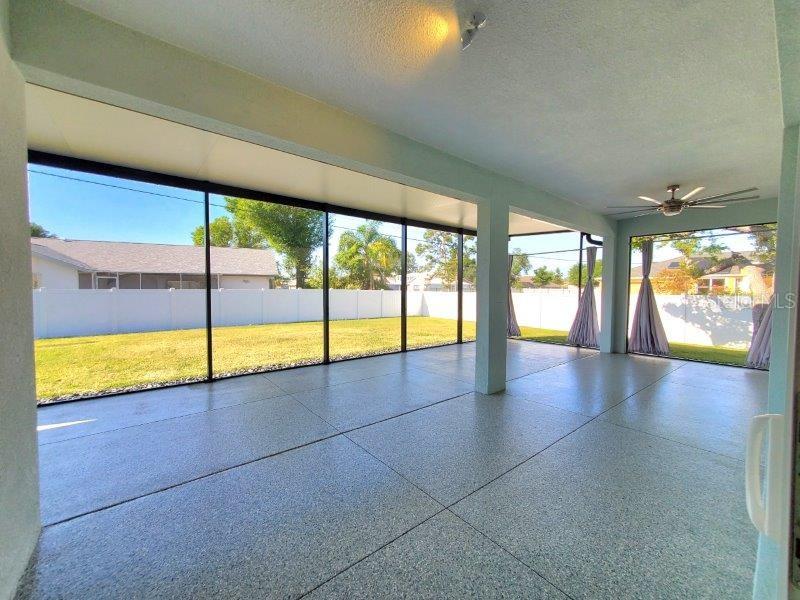 Image 17 of 26 For 23071 Mineral Avenue