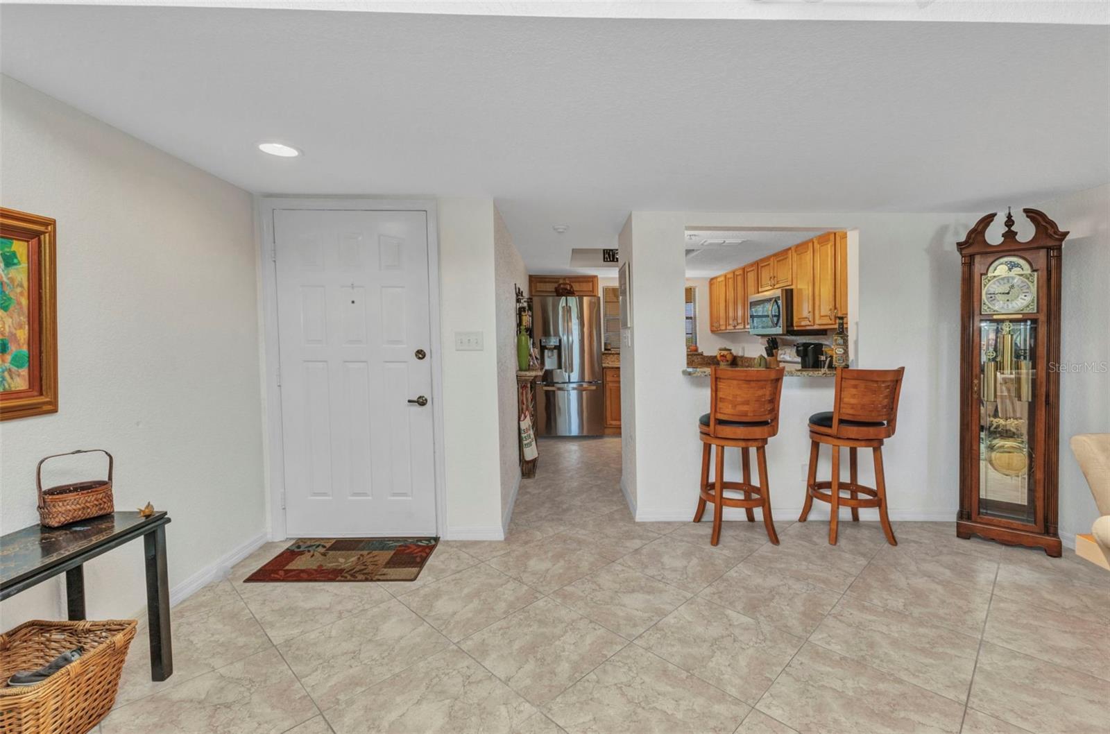 Image 3 of 89 For 23465 Harborview Road 842