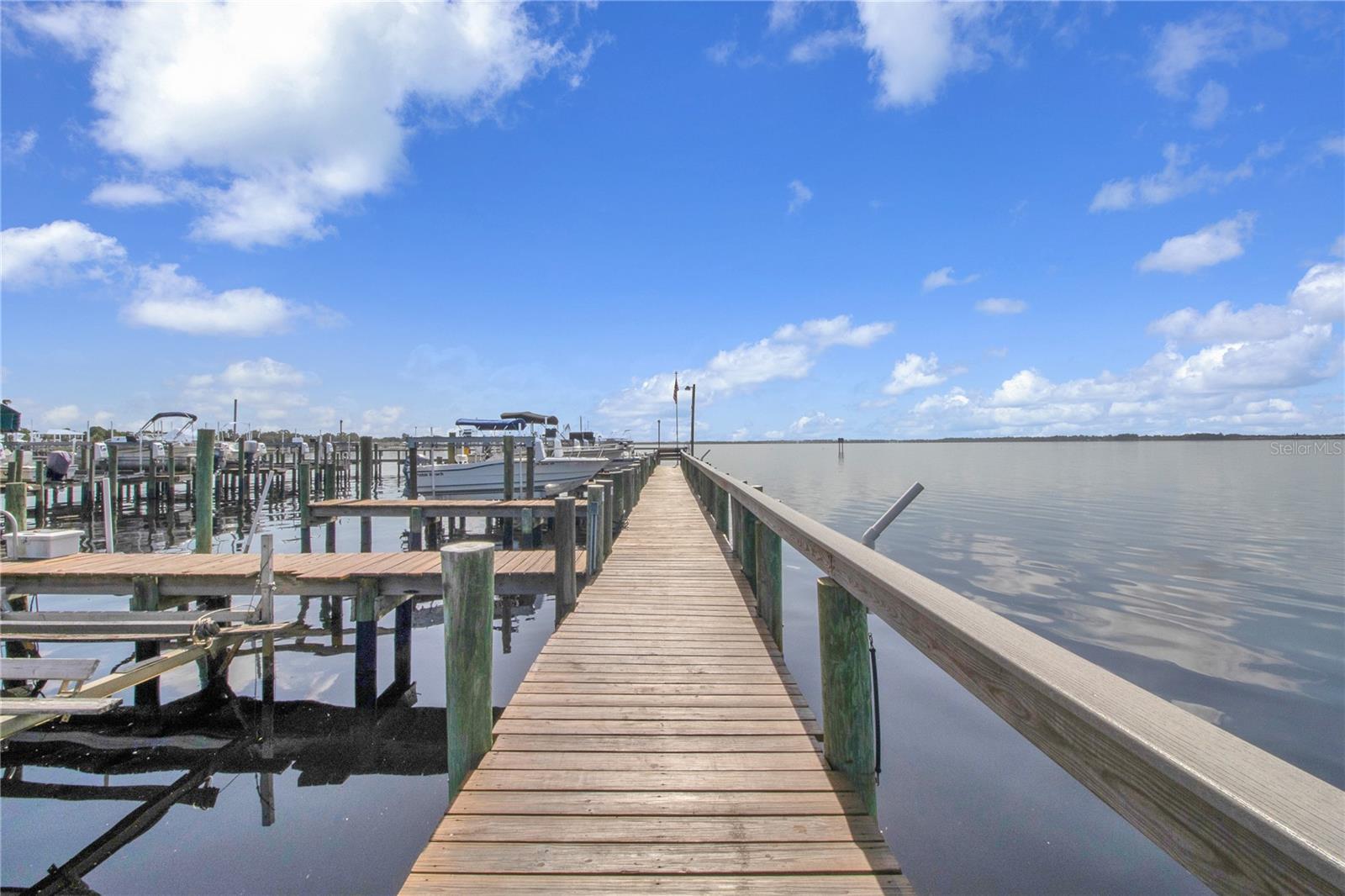 Image 61 of 89 For 23465 Harborview Road 842