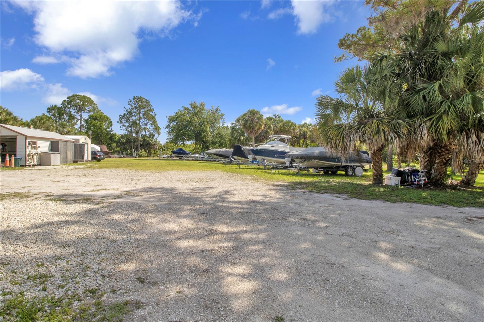 Image 84 of 89 For 23465 Harborview Road 842