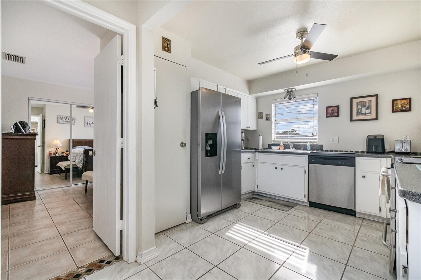 Image 12 of 29 For 242 Seminole Boulevard Nw