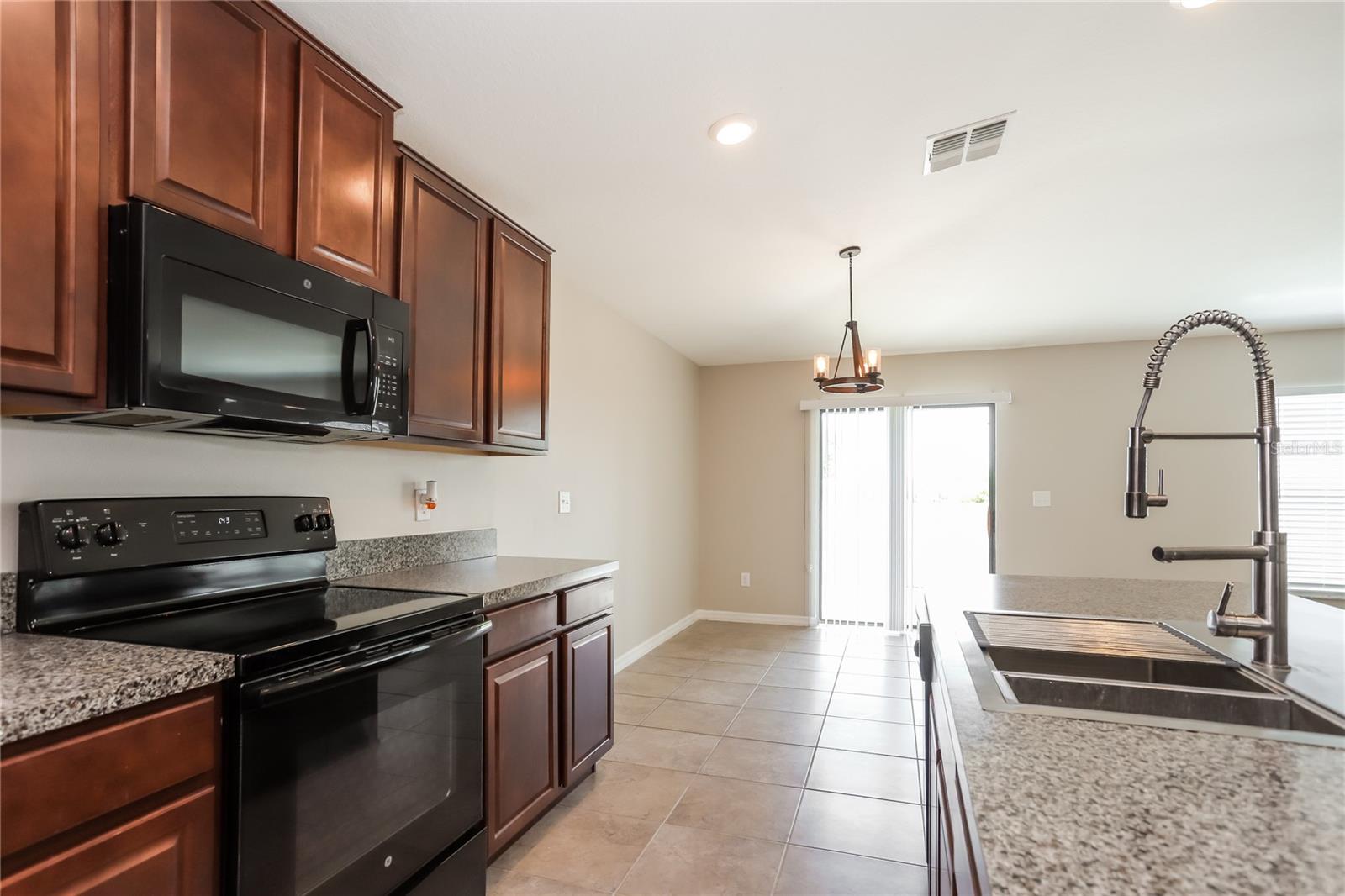 Image 5 of 15 For 10204 Carloway Hills Drive