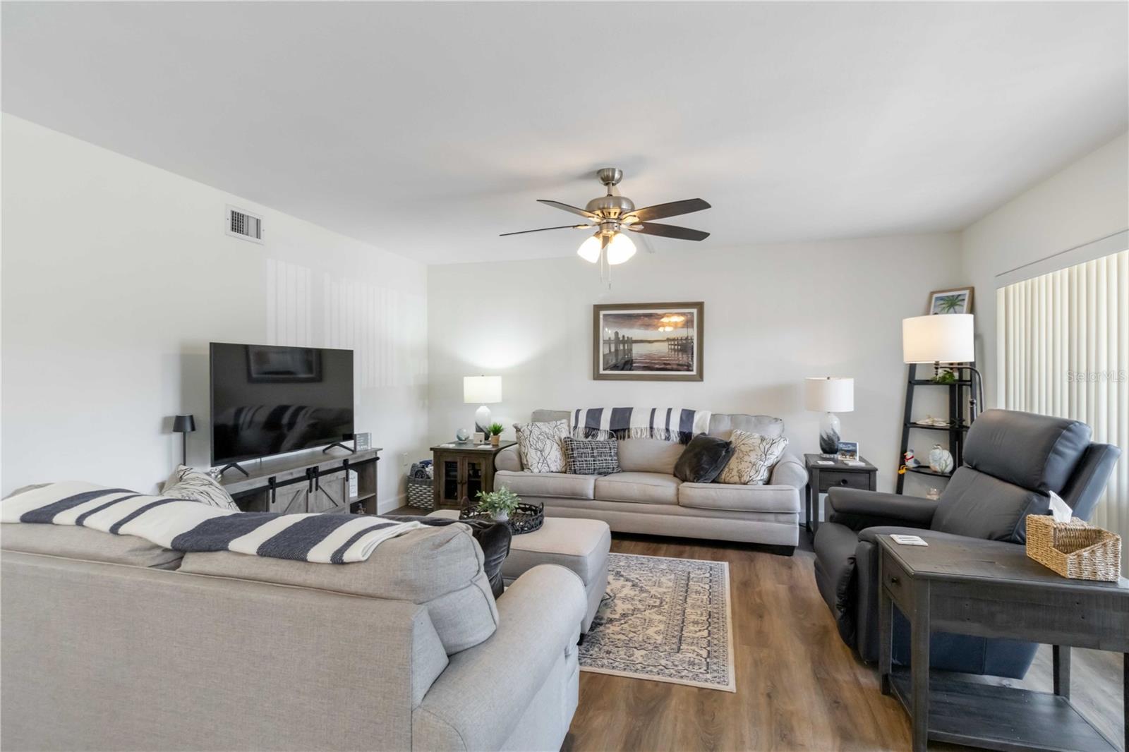 Image 12 of 55 For 5416 Swift Road 27
