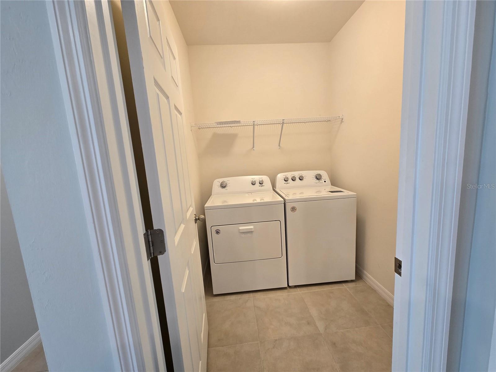 Image 17 of 21 For 25129 Lenox Circle
