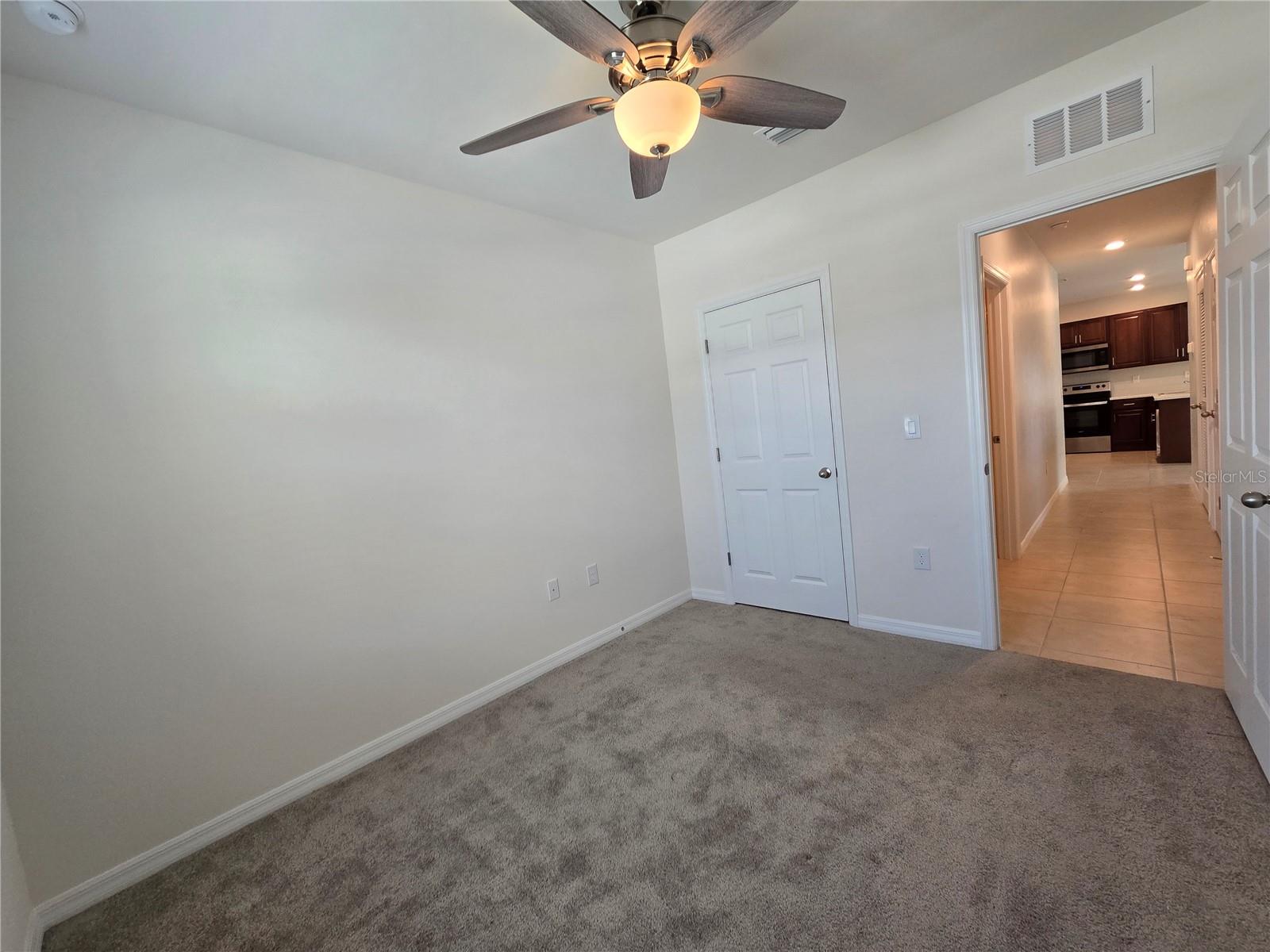 Image 19 of 21 For 25129 Lenox Circle