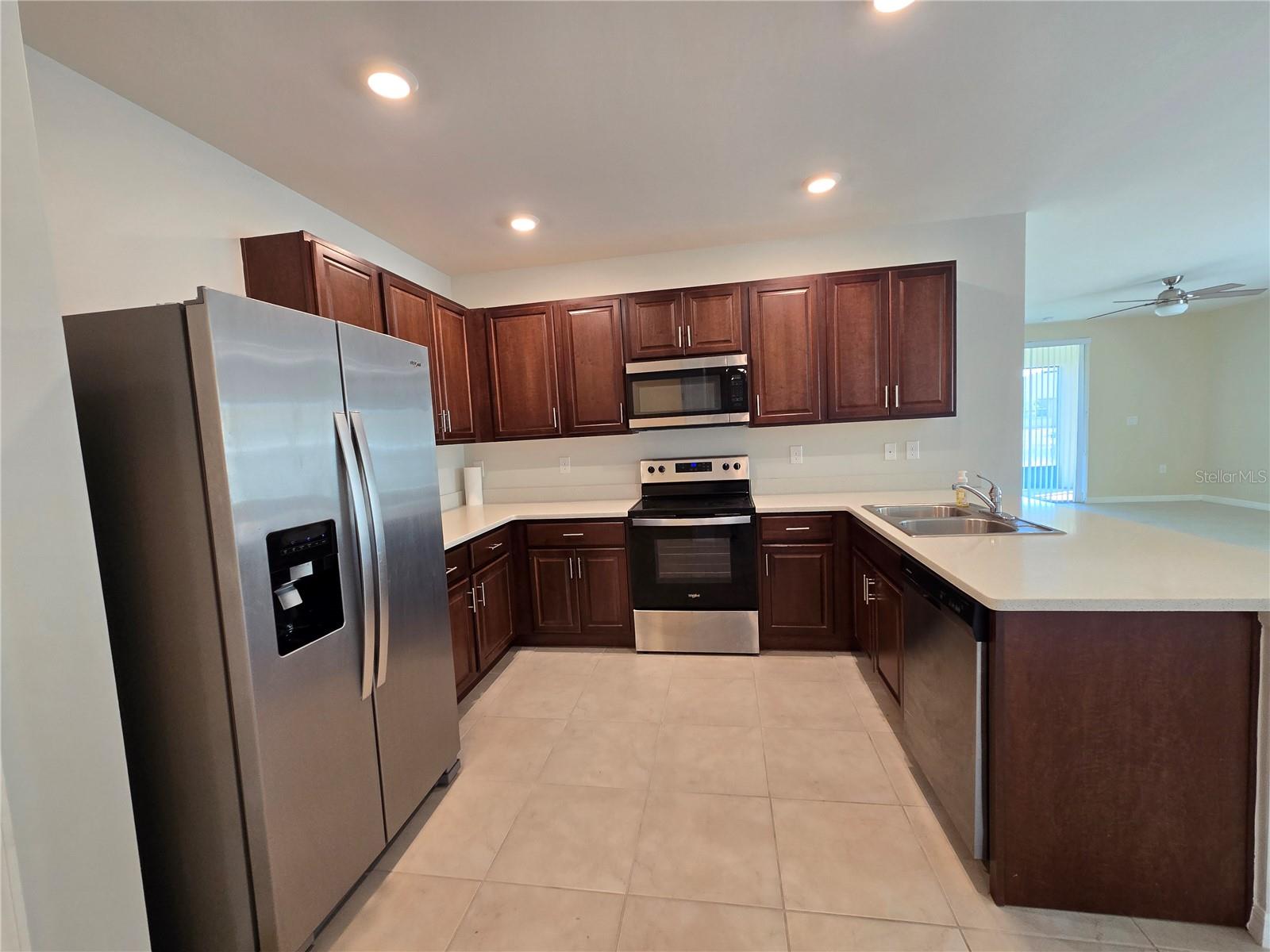 Image 5 of 21 For 25129 Lenox Circle