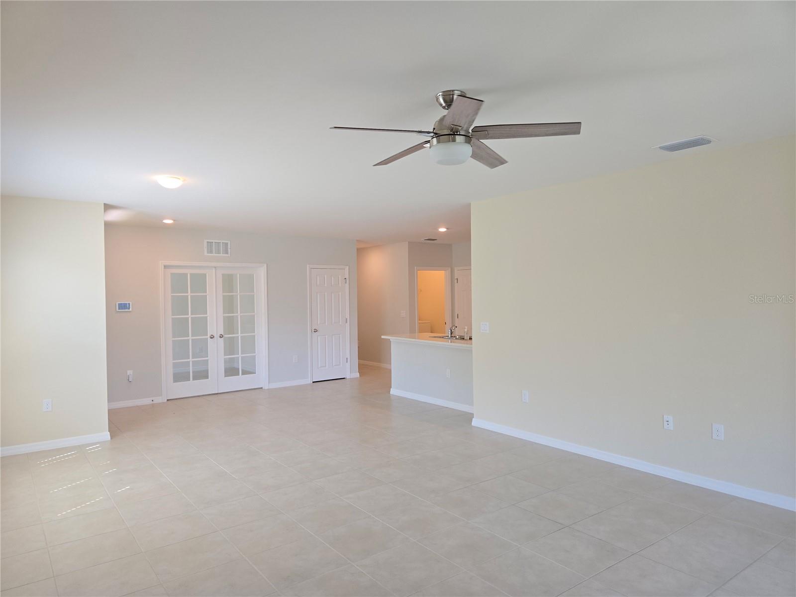 Image 9 of 21 For 25129 Lenox Circle