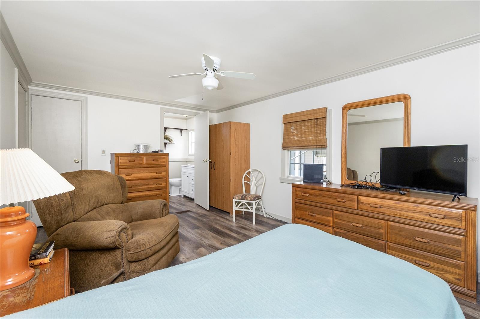 Image 18 of 65 For 7566 Danvers Circle