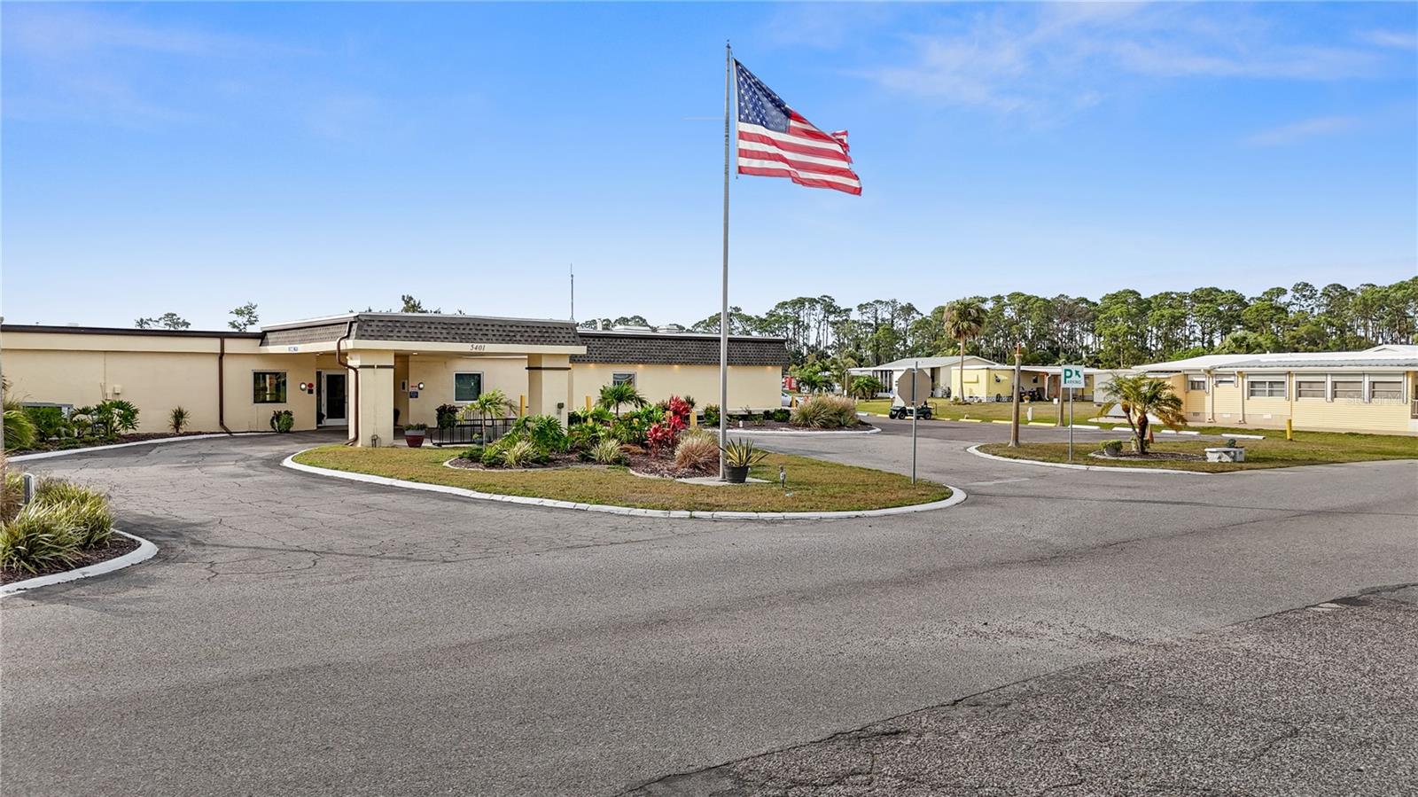 Image 38 of 42 For 5488 Holiday Park Boulevard