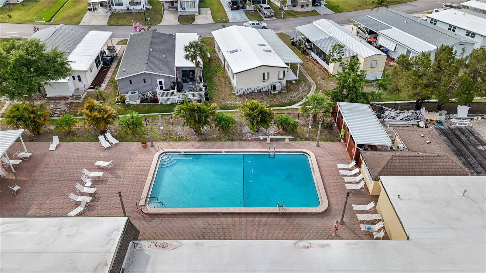 Image 4 of 42 For 5488 Holiday Park Boulevard